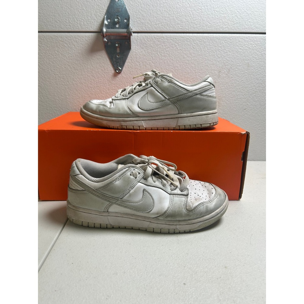 Nike Dunk Low White Photon Dust Size 8 #3097